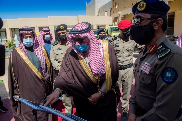 سمو أمير القصيم يدشن فعاليات اليوم العالمي للدفاع المدني تحت شعار “يد تبني ويد تحمي”.