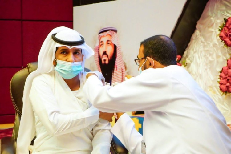 بالتعاون مع صحة جازان .. تعليم صبيا يطلق حملة لتحصين منسوبيه من فيروس كورونا