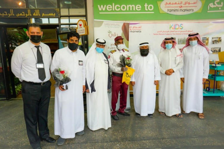 لجنة التنمية “رقي” تطلق حملة مجتمعنا معكم “حراس الأمن”