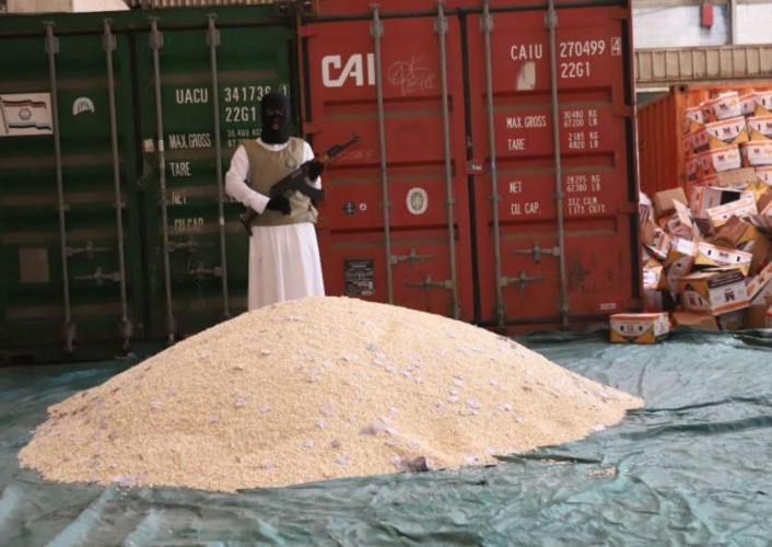 بالفيديو: مكافحة المخدرات تحبط تهريب أكثر من 5.2 مليون قرص إمفيتامين مخدرة إلى المملكة داخل شحنة فاكهة برتقال