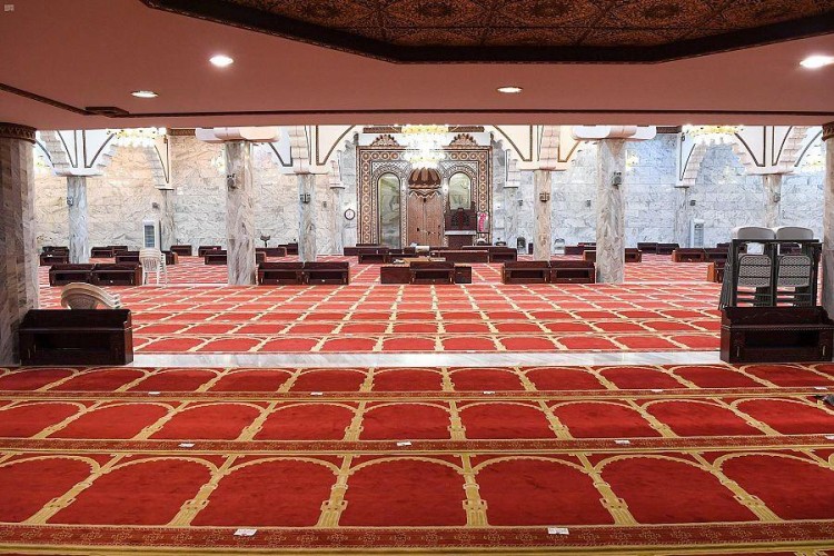 توجيه من “الشؤون الإسلامية” بجمع صلاة التراويح والقيام مع العِشاء وألا تتجاوز 30 دقيقة