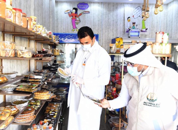 مختبر أمانة منطقة تبوك ينفذ أكثر من 120 زيارة ميدانية خلال عشرة أيام