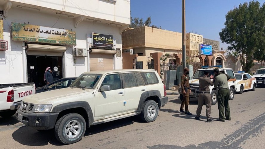 جوازات الجوف تواصل جولاتها الميدانية للتأكد من التزام المنشآت بالتوطين