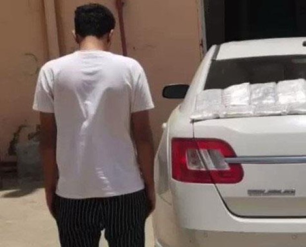 شرطة جازان تطيح بشخص بعد الاشتباه به وضبط 17 كجم من الحشيش المخدر – فيديو