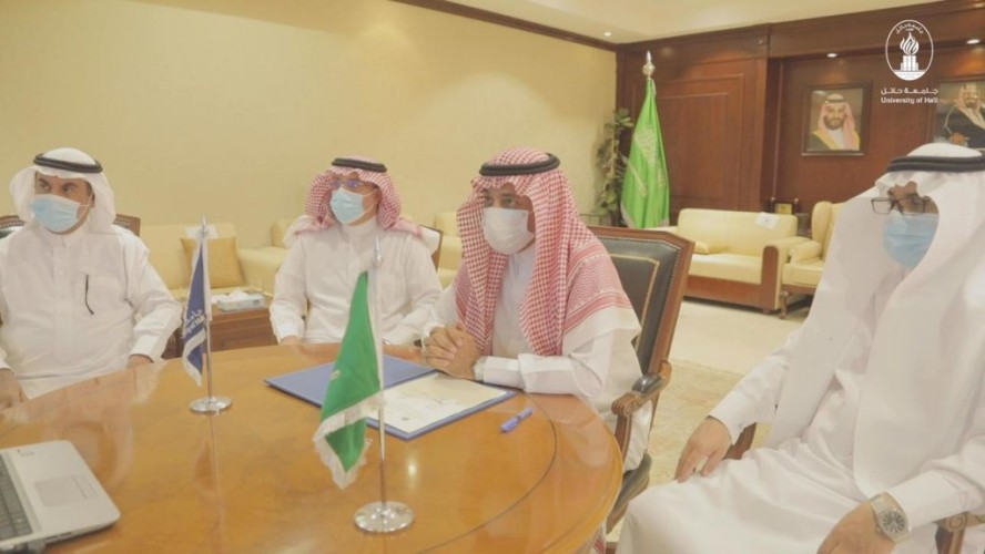 توقيع اتفاقية تعاون بين جامعتي حائل وتبوك