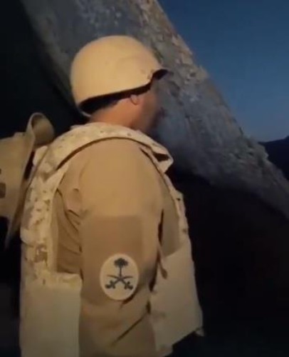 شاهد: أول فيديو لحظة رفع أبطال الحرس الوطني أذان المغرب لأول أيام شهر رمضان