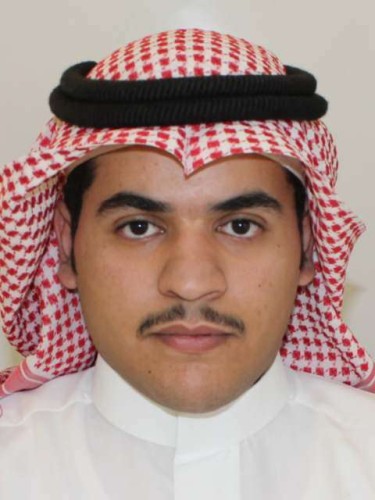 ناصر القنور يحصل على شهادة البكالوريوس من كلية الاقتصاد والإدارة بتخصص نظم المعلومات الإدارية من جامعة القصيم .. والشمال تتوجه بالتهنئة