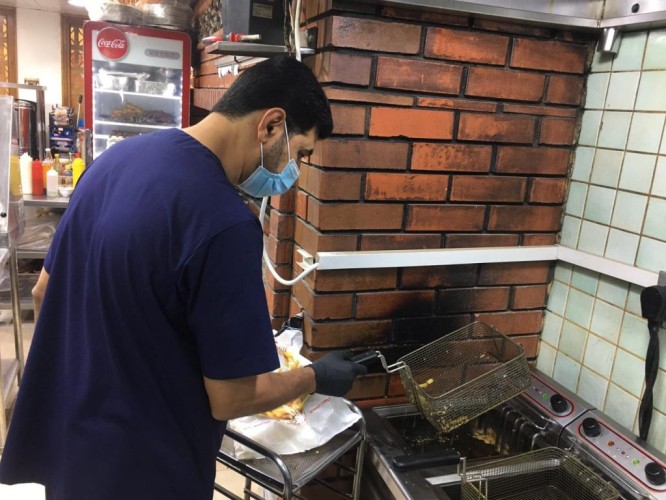 أمانة الشرقية تنفذ 1454 جولة رقابية وتغلق 10 مُنشآت لمخالفة الاجراءات الاحترازية والتدابير الصحية أمس الأحد