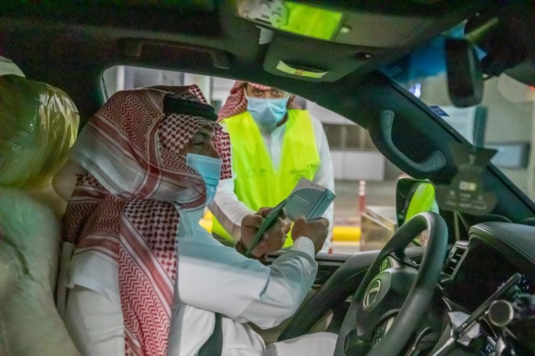 تجمع الشرقية الصحي  يواصل تطبيق الإجراءات الاحترازية في 4 منافذ