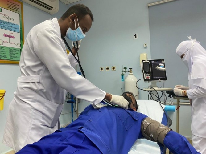 فرضية حادث مروري بمستشفى القيصومة العام