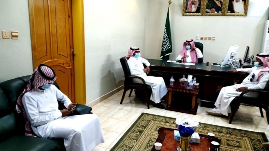 محافظ الحرث يلتقي أعضاء المركز الاعلامي بالمحافظة