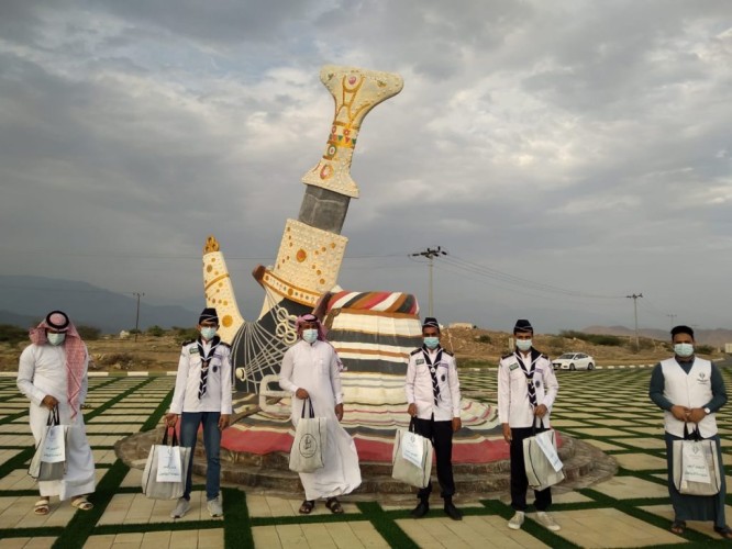 تنمية الحرث توزع هدايا للمرابطين في الحد الجنوبي