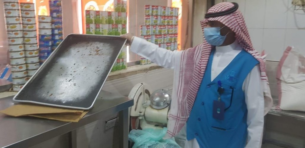 أمانة الشرقية تنفذ 1366 جولة رقابية وتغلق 11 منشأة وترصد 65 مخالفة للإجراءات الاحترازية في الأسواق والمراكز التجارية