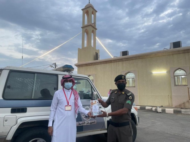 لجنة التنمية الإجتماعية بالحرث تطلق فعاليات برنامج عيدنا أحلى خلال أيام عيد الفطر المبارك