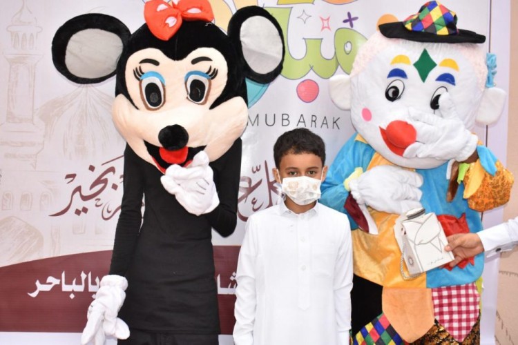 فريق مبادرون التطوعي بالباحر بصبيا يحتفلون بالعيد بطريقة مختلفة بإطلاقهم مبادرة “قافلة” العيد”