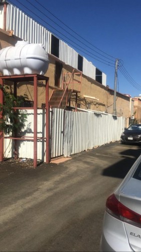 أول تعليق من أمانة حائل بشأن فيديو المواطنة الشاكية من إزالة جزء من منزلها