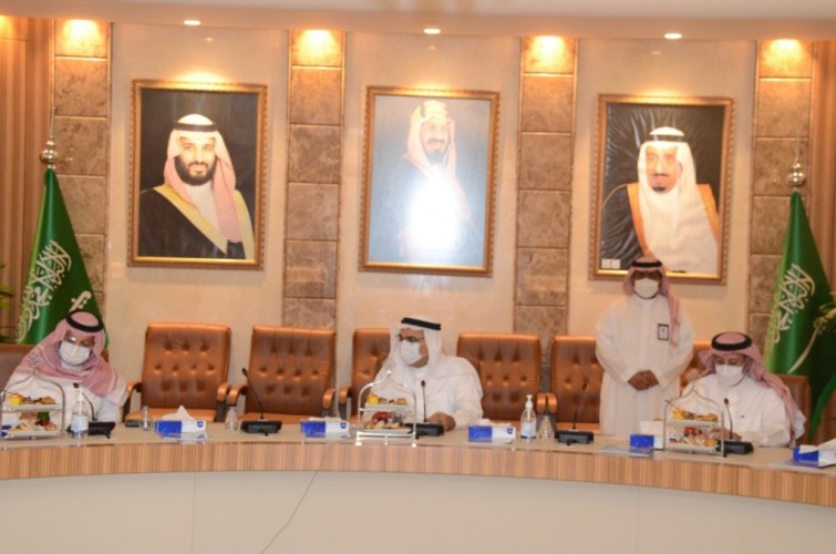 أمين الشرقية يرأس الاجتماع التنسيقي للجهات المعنية بالسلامة المرورية بالمنطقة الشرقية