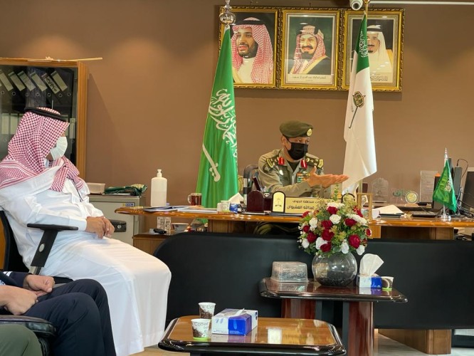 مدير جوازات الجوف يجتمع مع مدير الخطوط السعودية بمنطقتي الجوف والحدود الشمالية