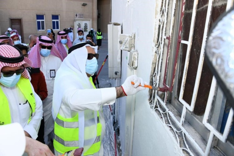 أمين الشرقية يدشن مبادرة “عمار السعودية ” في حي الدواسر بالدمام