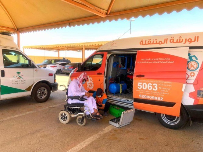 بالشراكة مع جمعية حركية .. ورشة متنقلة لصيانة الكراسي المتحركة فـي تجمع الرياض الصحي الأول