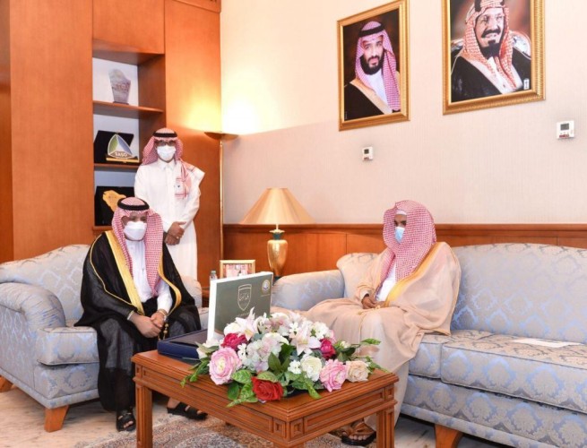 محافظ القطيف المكلف يطلع على فعاليات حملة ربِّ اجعل هذا البلد آمناً