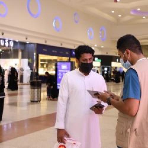 فريق جمعية غيث الصحية بجازان يطلقون مبادرة “تطبيق الاحترازيات الوقائية في أماكن التجمعات” في مجمع كادي مول