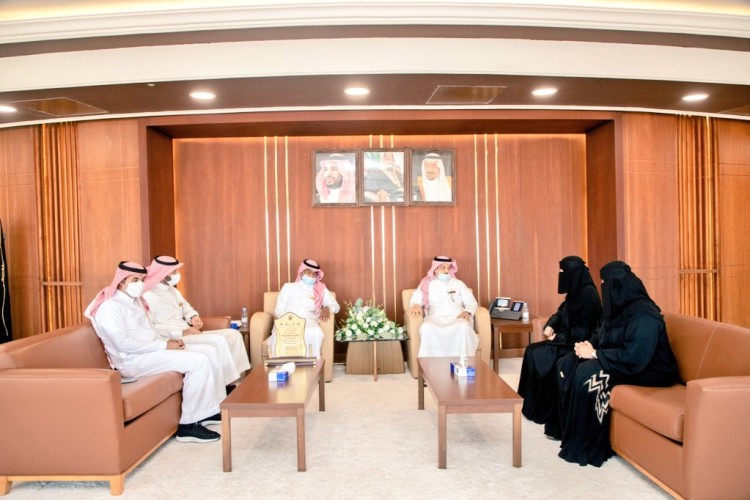 رئيس جامعة حفر الباطن يستقبل مدير وأعضاء مجلس إدارة جمعية نفح الأمل لخدمة ذوي الإعاقة بالمحافظة