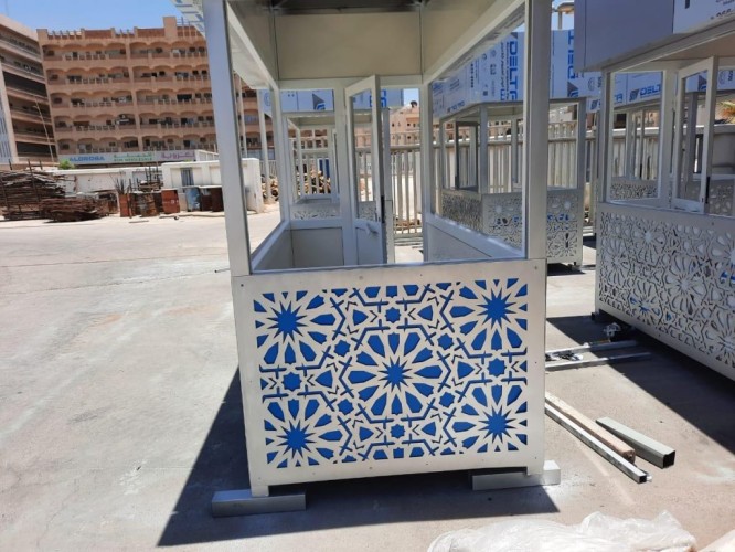 أمانة الشرقية تنتهي من تركيب نماذج أولية لمقاعد جمالية ثلاثية الأبعاد في ممشى البهجة بحي النزهة بالدمام