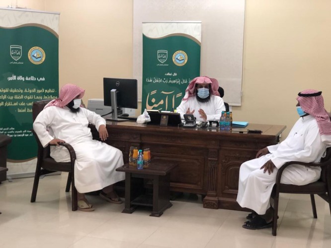 مدير هيئة الحدود الشمالية يقوم بجولة تفقدية على هيئة رفحاء