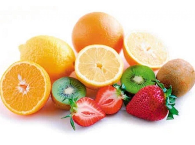 القرني: يجب تناول الاغذية الغنيه بفيتامين (سي) لتقوية المناعه