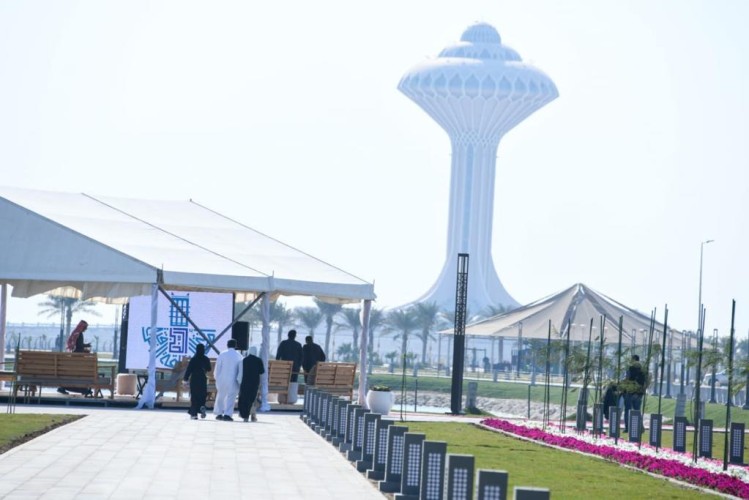 “الكورنيش الشمالي” الوجهة الأكثر جمالاً لواجهات الخبر البحرية