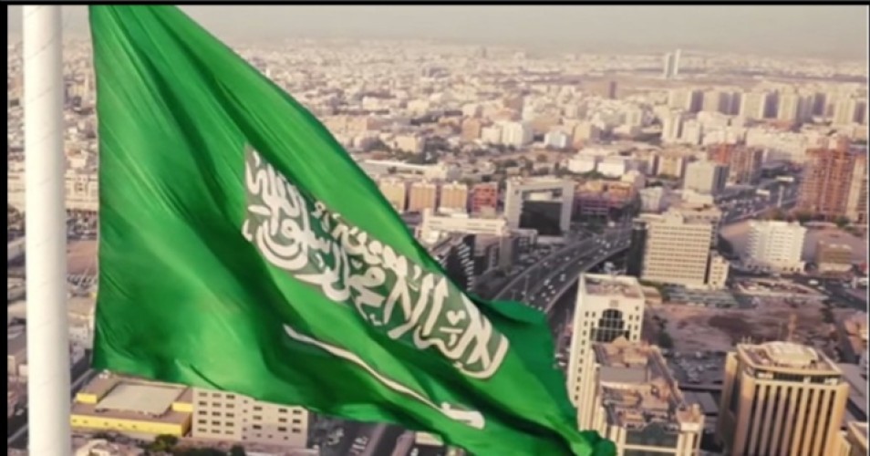 عشت فخر المسلمين