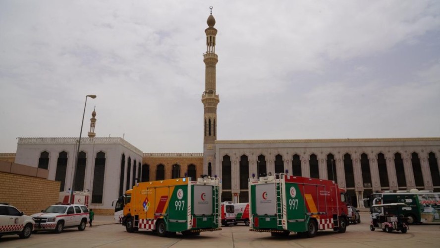 الهلال الأحمر يخصص ١٢ مركزا إسعافي و ٩٨ مسعفا لخدمة الحجاج بمشعر عرفات