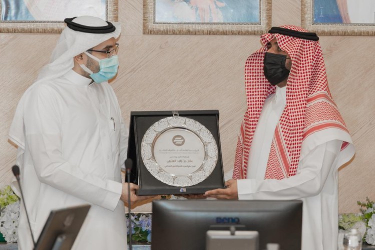 “التحلية” تدشّن 8 مشاريع أمنية في مختلف المواقع