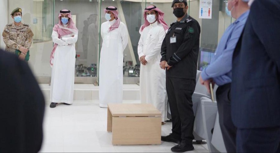 مركز العمليات الأمنية الموحدة بالرياض يستقبل اللجنة المنظمة لمعرض الدفاع العالمي واللجنة الفرعية للأمن