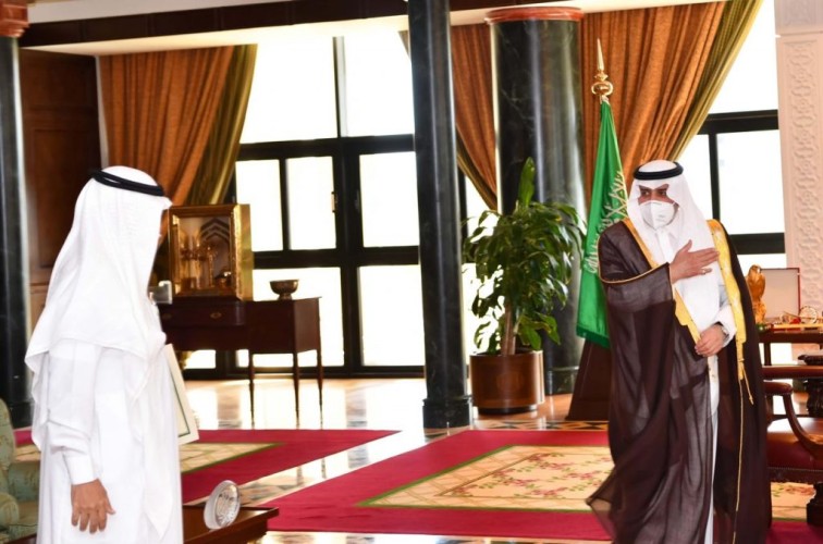 أمير تبوك يستقبل وكلاء ومديري العموم ورؤساء الاقسام في الإمارة المهنئين بعيد الأضحى المبارك