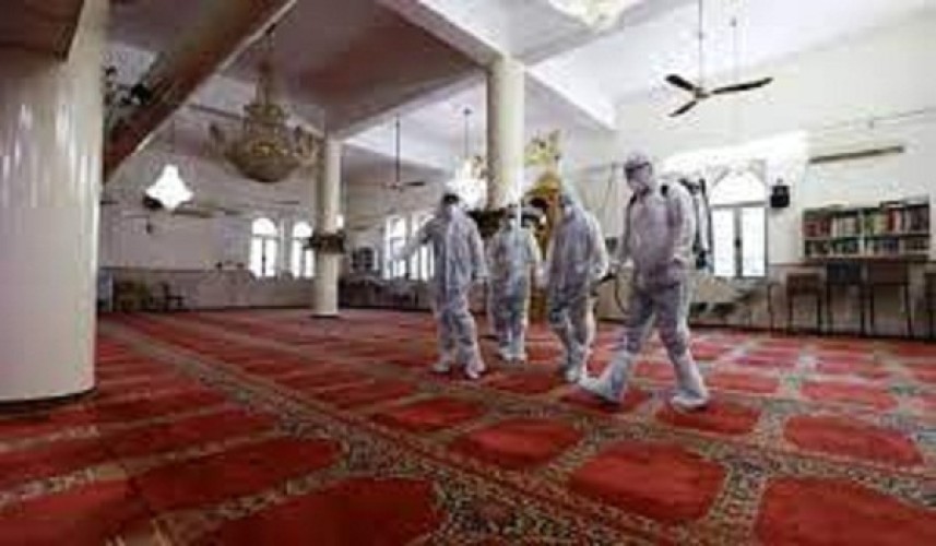 الشؤون الإسلامية تعيد افتتاح 7 مساجد بعد تعقيمها في 3 مناطق