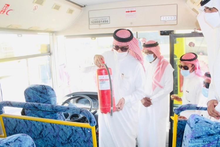 تدشين مبادرة النقل التعليمي «سجلهم لنوصلهم» في تعليم تبوك