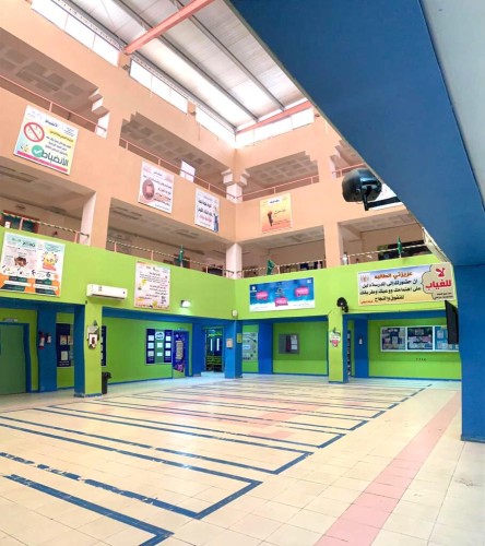 زيارات إشرافية لتعزيز العودة الآمنة في مدارس تعليم تبوك