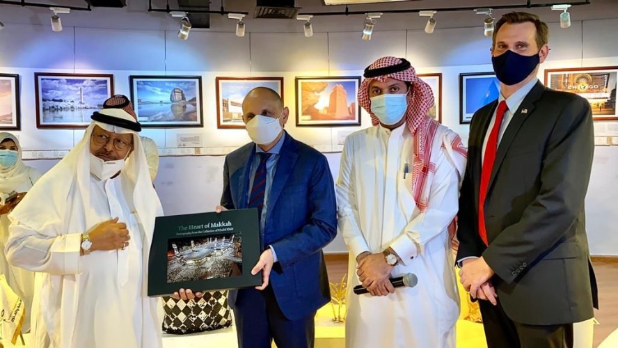 ثقافة وفنون جدة تدشن المعرض الفوتوغرافي السعودي الأمريكي الأول