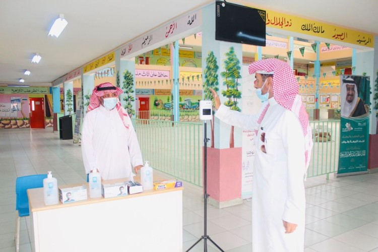 وسط تطبيق للإجراءات الاحترازية والوقائية: مدارس تعليم تبوك تتهيأ لاستقبال عودة الطلبة في مستهل عامهم الدراسي الجديد