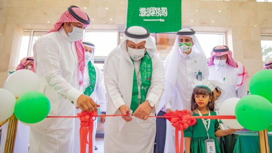 فرع وزارة الموارد البشرية والتنمية الاجتماعية بالقصيم يقيم احتفال لليوم الوطني 91