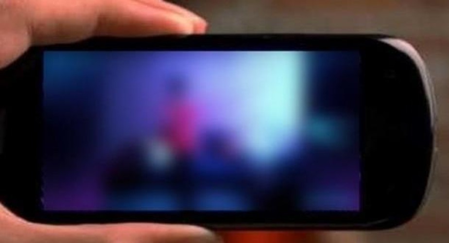 التعليم تمنع منسوبيها والطلبة وأولياء الأمور بالتصوير داخل المنشآت التعليمية