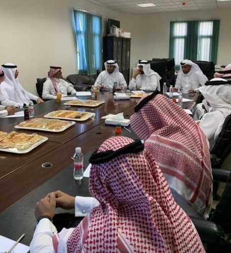بعد موافقة أمير منطقة الجوف على اعادة تشكيلها .. رئيس لجنة أصدقاء البيئة يترأس الاجتماع الأول