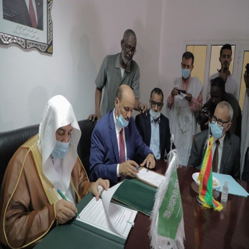 بالصور .. وزارة الشؤون الإسلامية توقع البرنامج التنفيذي مع نظيرتها بموريتانيا في مجالات العمل الإسلامي