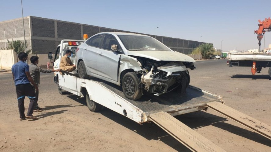 بالصور…. أمانة تبوك تزيل أكثر من 188 ألف متر مكعب من مخلفات البناء والهدم وترفع 1312 مركبة تالفة من شوارع المنطقة ضمن جهودها لمعالجة التشوه البصري