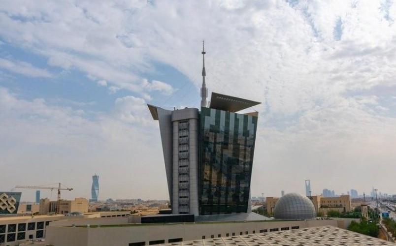 هيئة الاتصالات” تدعو العموم إلى تقديم مرئياتهم حول وثيقة “تنظيم استخدام الخدمة الراديوية الثابتة في الوصلات اللاسلكية”