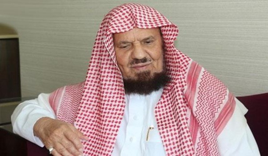 بالفيديو: المنيع يرد على سؤال بشأن ما إذا كان على المرأة أداء الصلوات التي فاتتها بعد الإجهاض