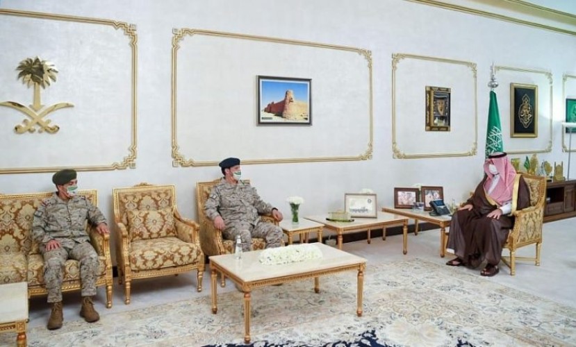 أمير الشمالية يستقبل اللواء العصيمي بمناسبة تعيينه قائدًا لقوة عرعر