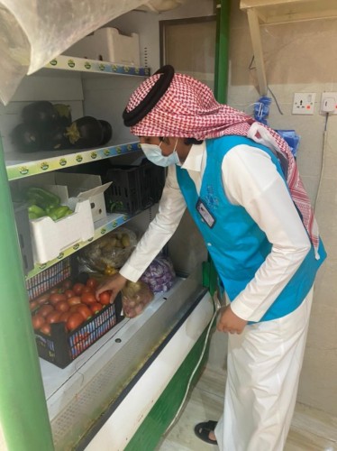 أمانة الشرقية تنفذ 1414 جولة رقابية وتضبط 92 مخالفة في الأسواق والمراكز التجارية أمس الثلاثاء